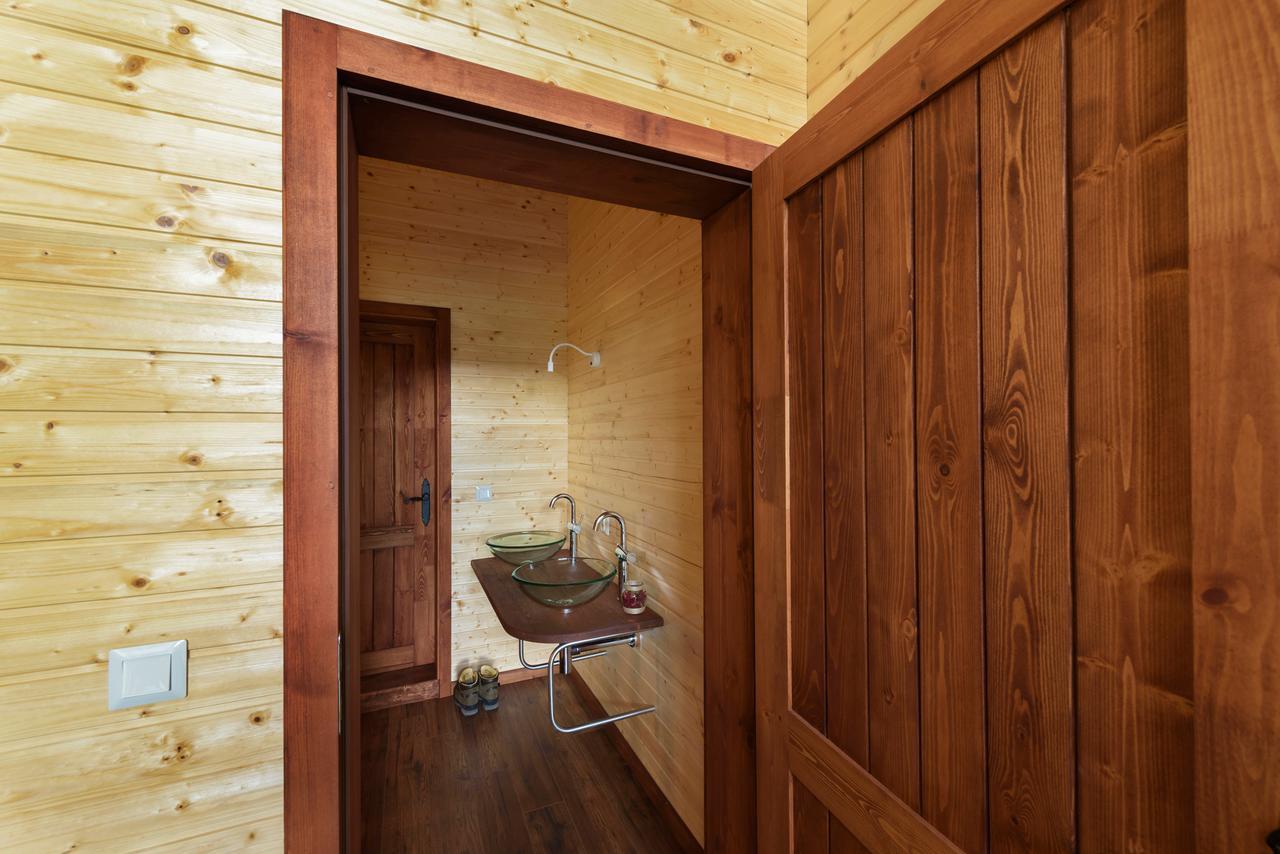 Zheleznitsa Pinus Villas Lodge With Private Jacuzzi & Phyto-Sauna Retreat מראה חיצוני תמונה