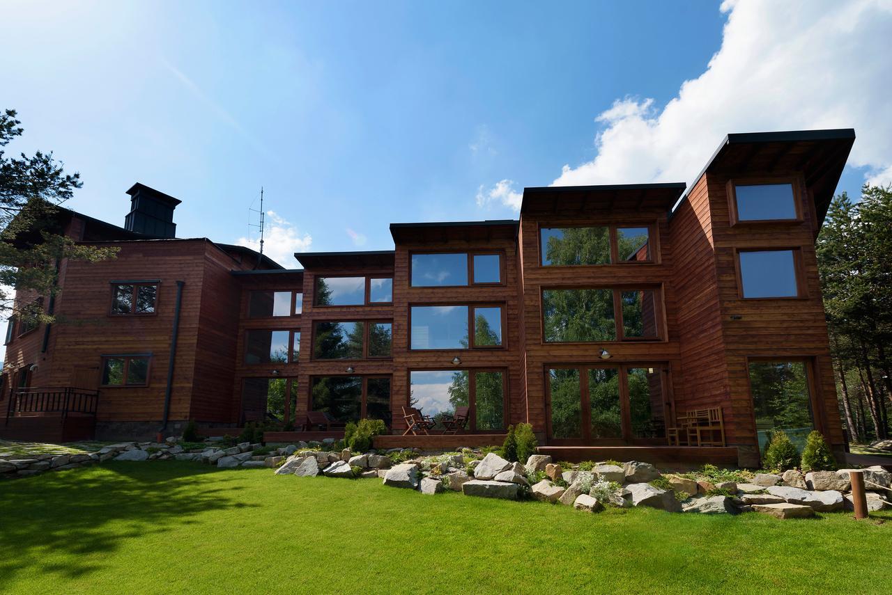Zheleznitsa Pinus Villas Lodge With Private Jacuzzi & Phyto-Sauna Retreat מראה חיצוני תמונה
